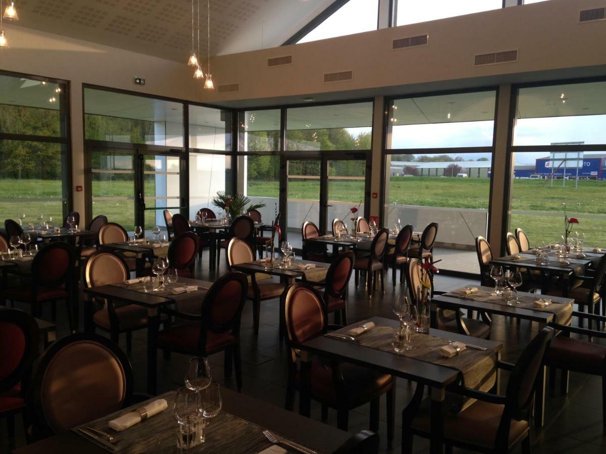 Morhange Hotel - Restaurant La Claire Foret מראה חיצוני תמונה